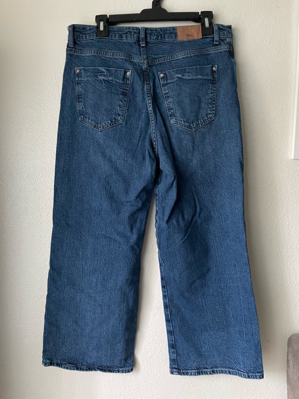 ZARA women’s Wide Leg cropped Jeans - Picture 2 of 3